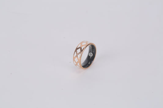 Smart ring wellness tracker with charging case – view 1
