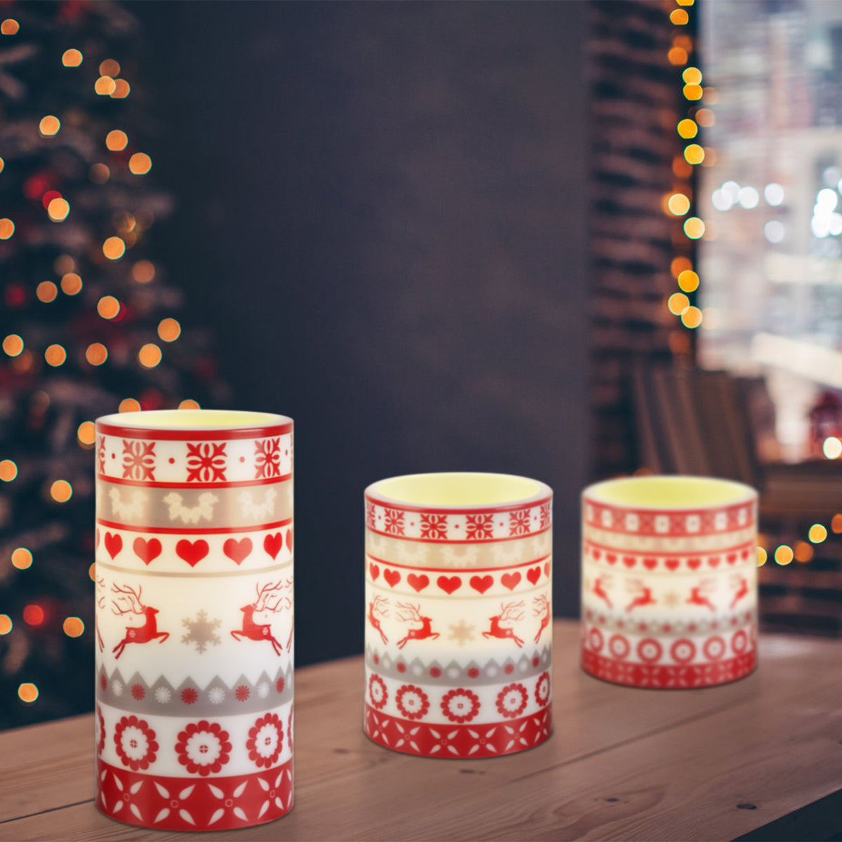 Flameless candle set as a Christmas gift
